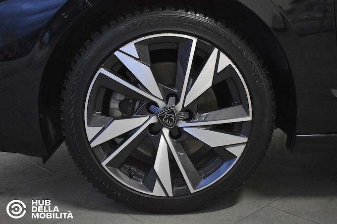 PEUGEOT 308 BlueHDi 130 S&S EAT8 SW Allure